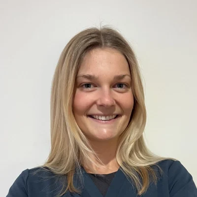 Headshot of chiropractic assistant, MaryJo